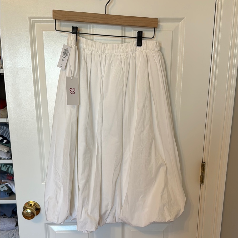 Aritzia White Midi Skirt - Picture 4 of 4